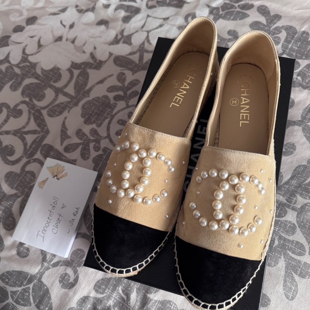 CHANEL Cream and Black Espadrilles with Pearl Detail